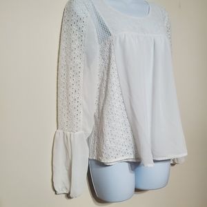 Romeo + Juliet Couture white baby doll top